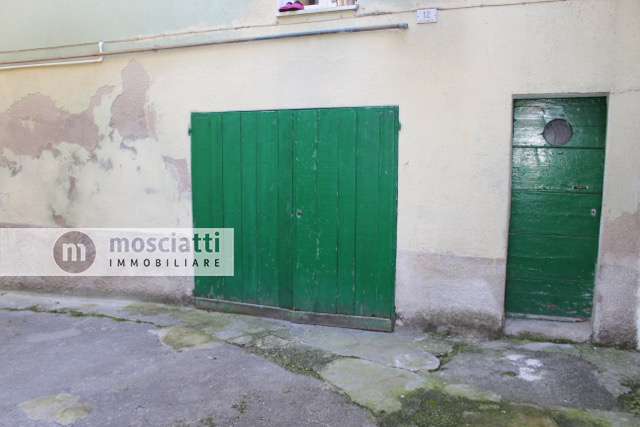 MATELICA, Centro Storico, Via Crociera Sant’Agostino, vendiamo appartamento cod - 1