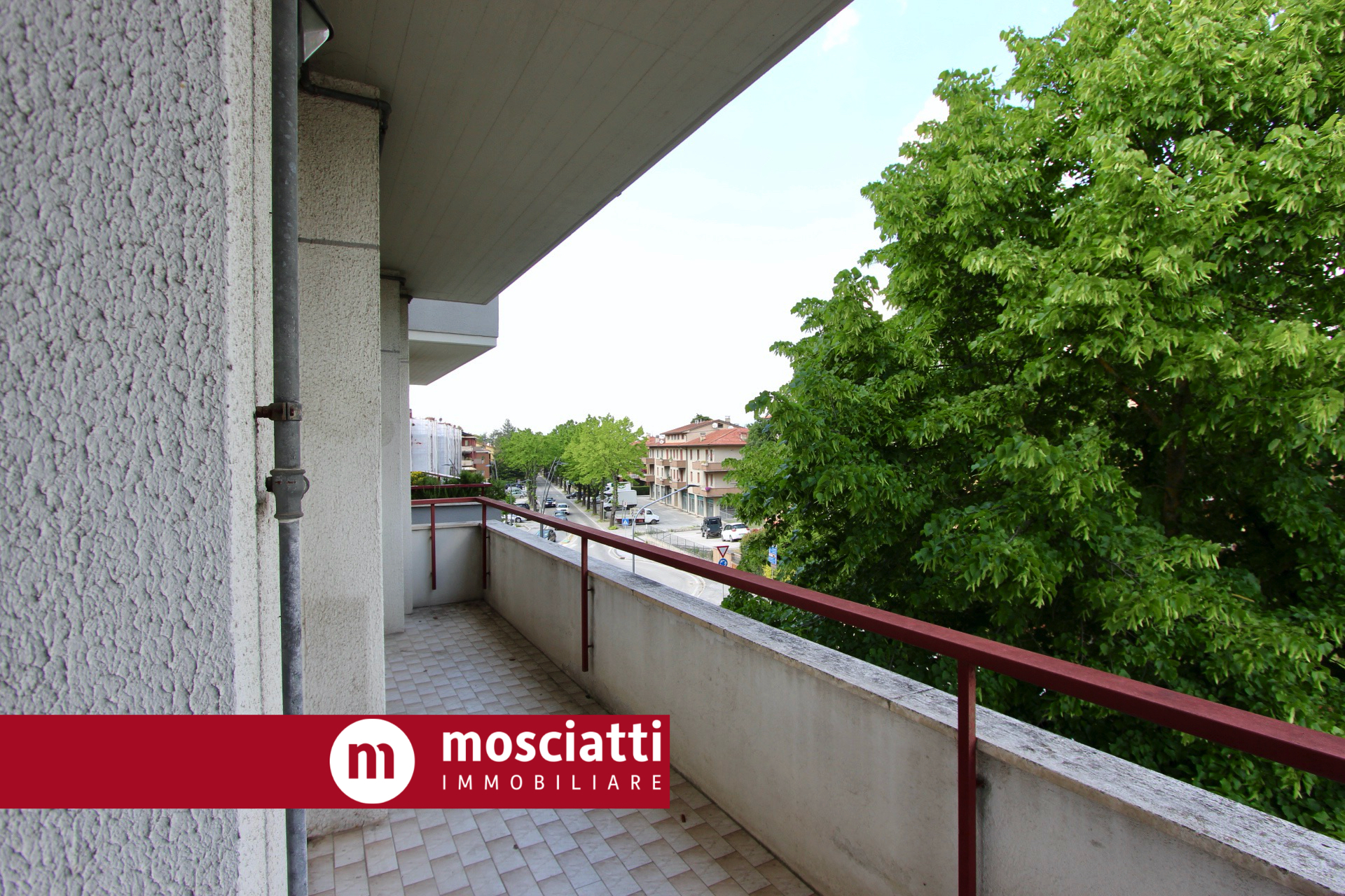 MATELICA, Quartiere Regina Pacis, Viale Cesare Battisti, vendiamo APPARTAMENTO P2 con ASCENSORE cod - 1